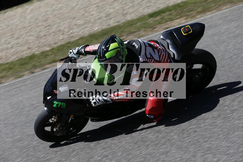 /15 22.05.2026  Plüss Moto Sport  Discover the Bike ADR /Gruppe rot - Race 3/279